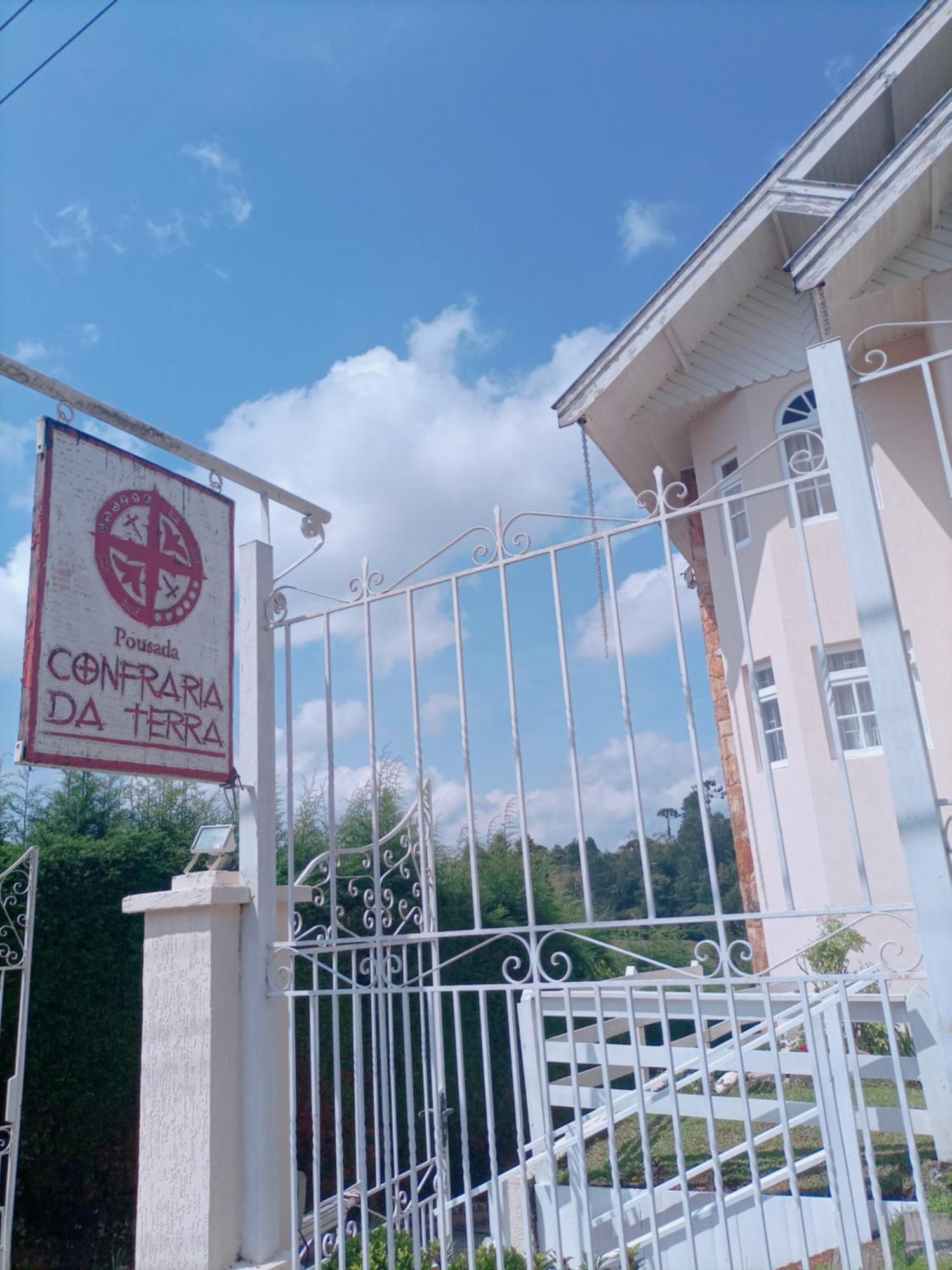 Campos do Jordão Pousada Confraria Da Terra מראה חיצוני תמונה